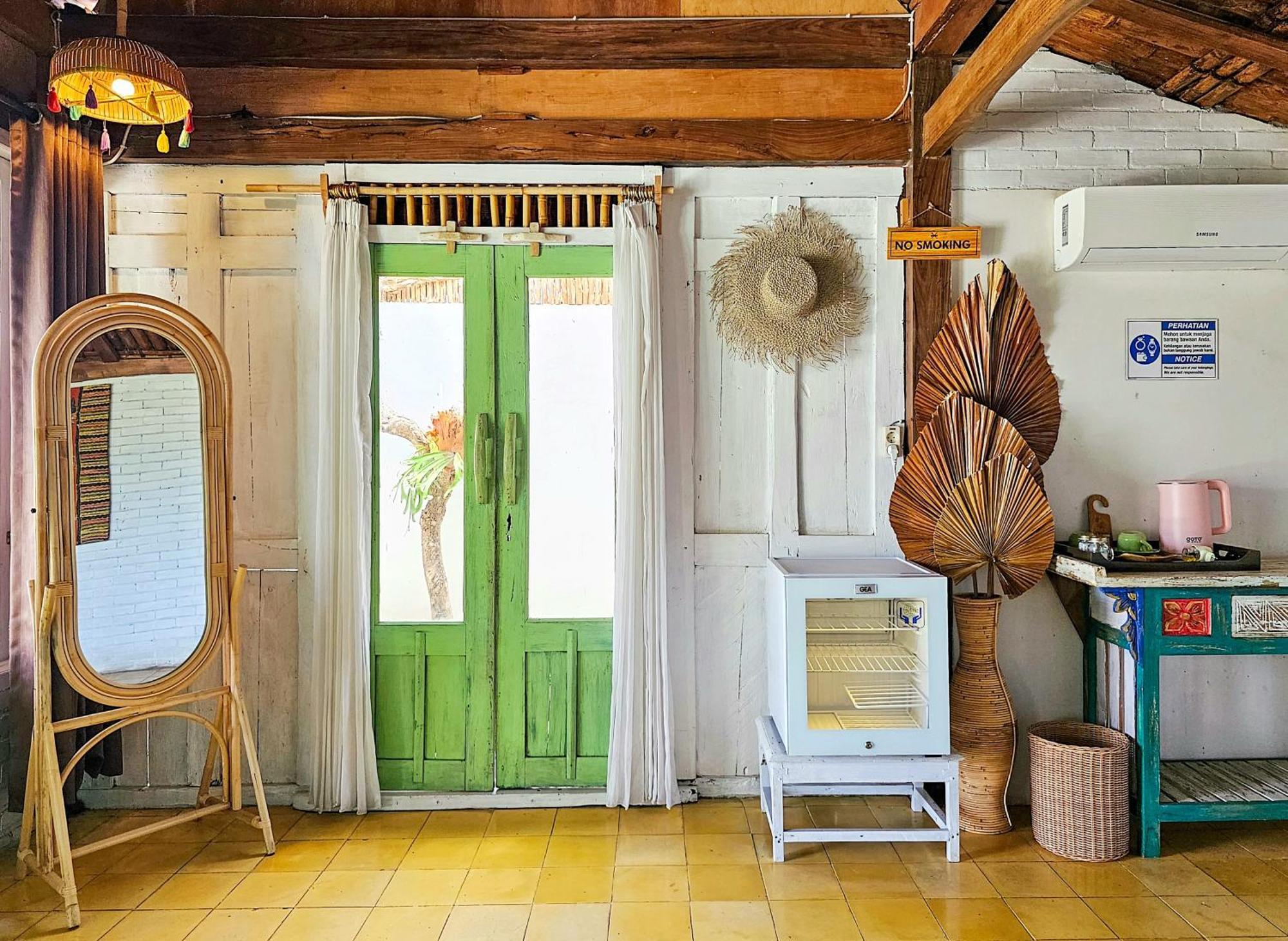 Janur Bungalow Magelang Luaran gambar