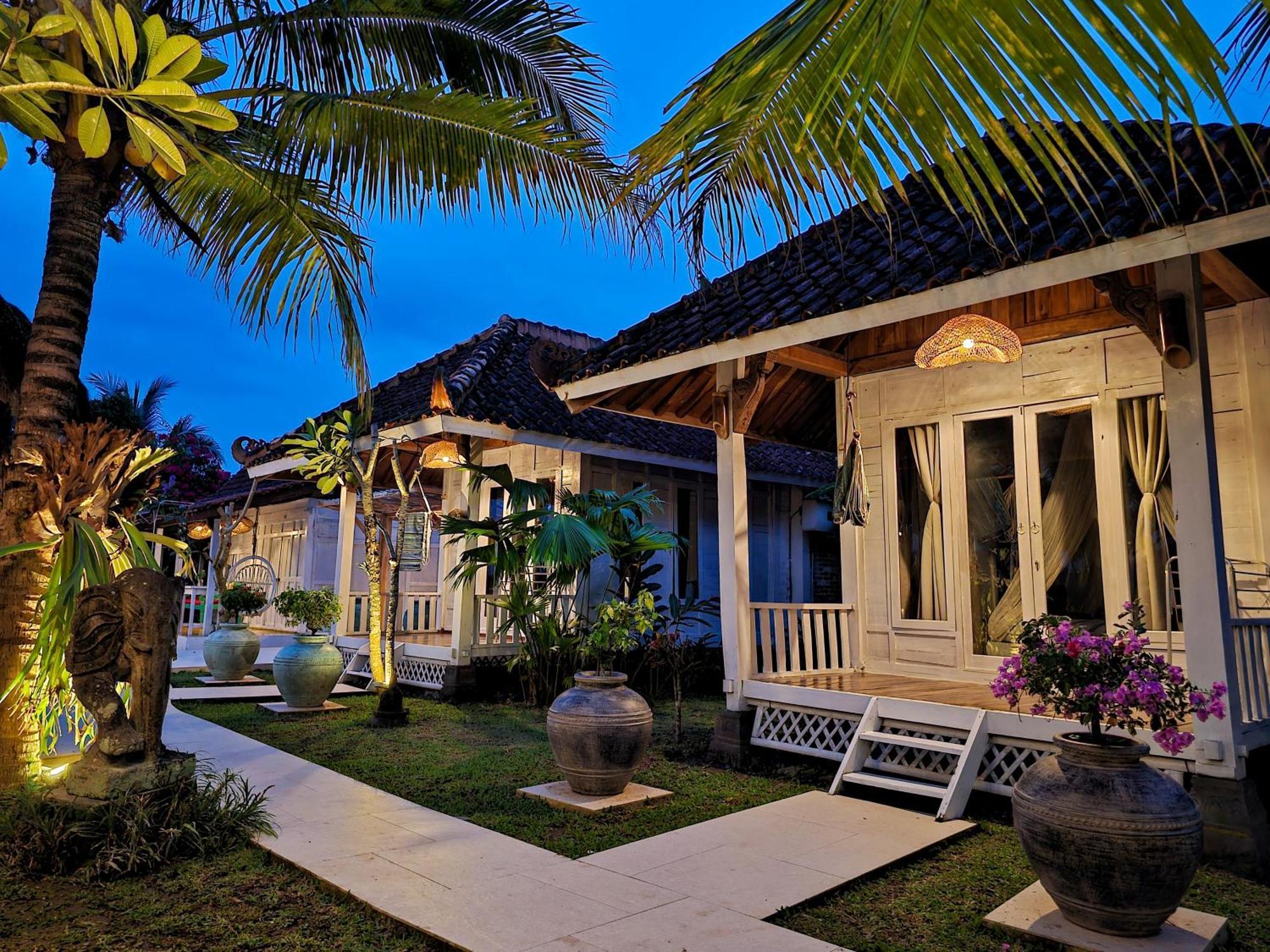 Janur Bungalow Magelang Luaran gambar